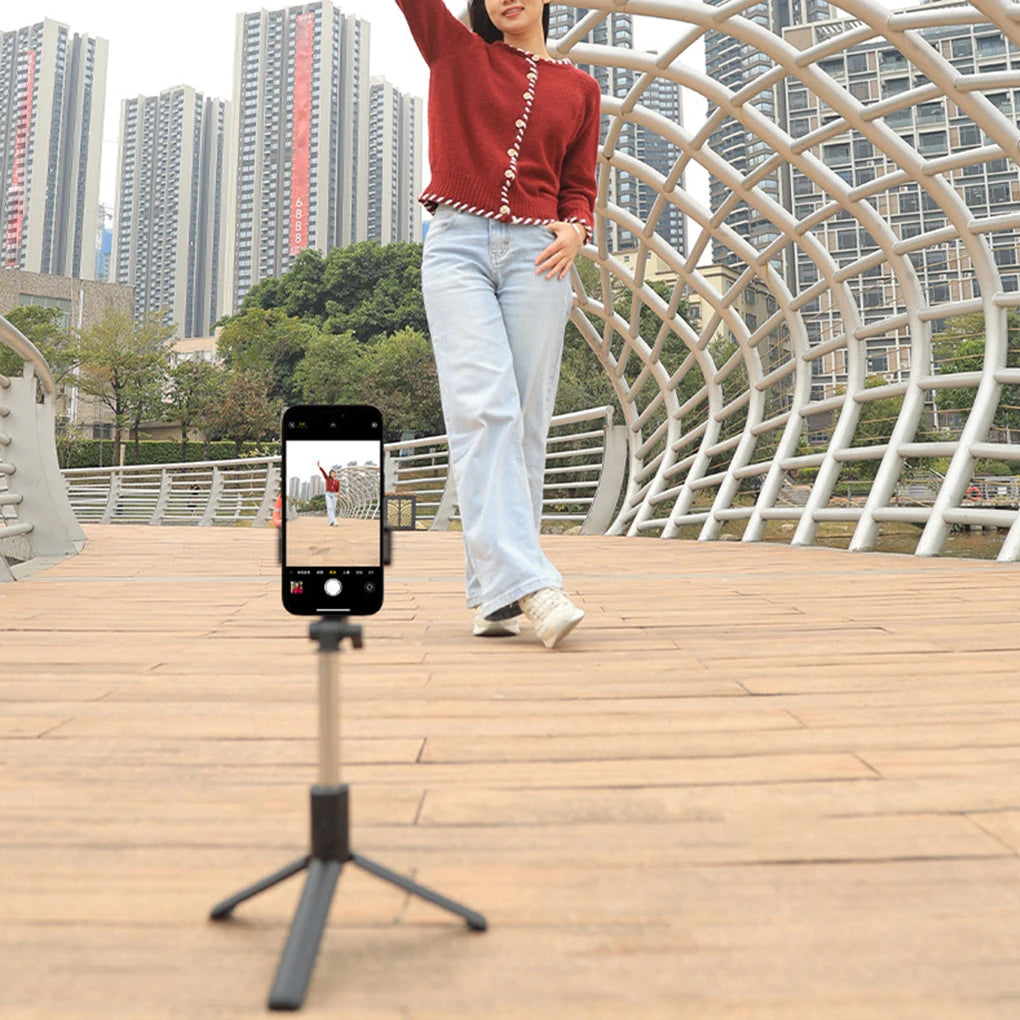 Magnetic Phone Selfie Monitor Screen for Smartphone Rear Camera Selfie Vlog Live Stream for Iphone Android Phone